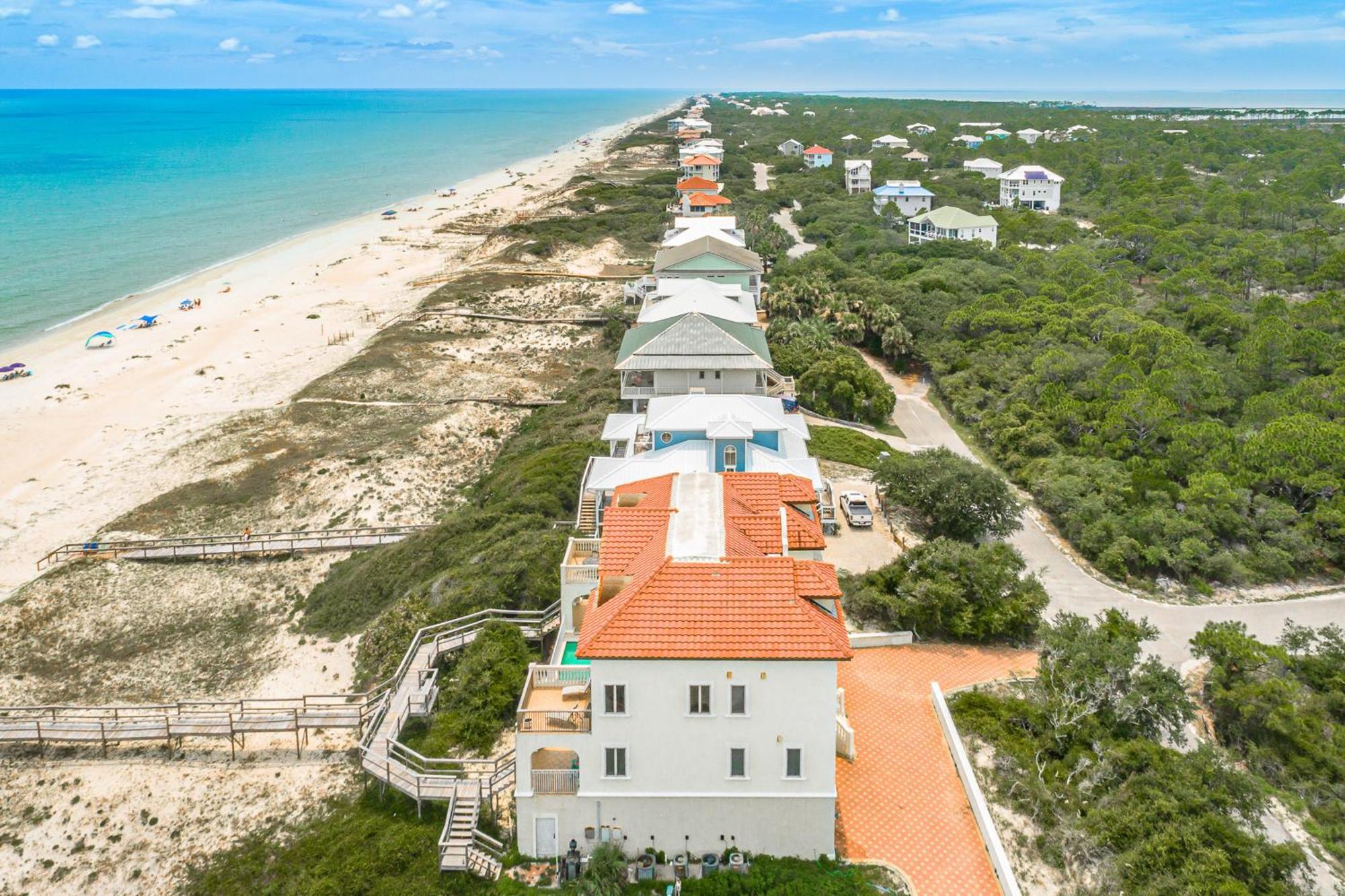 Plantation Palace St. George Island Exterior photo